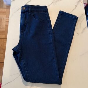 Forever 21 Dark Wash High Waisted Skinny jeans, size 27.